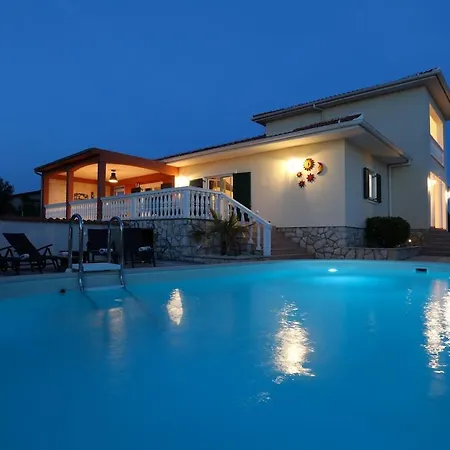 Mediterrane Natalia 别墅 沃希