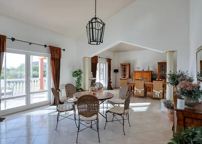 Mediterrane Natalia 别墅