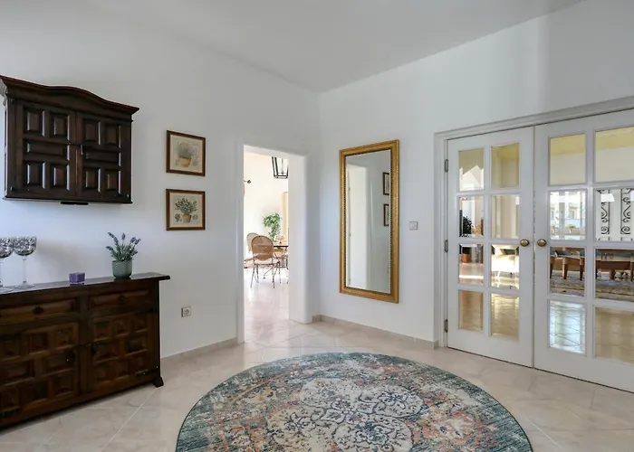 Mediterrane Natalia 别墅 *